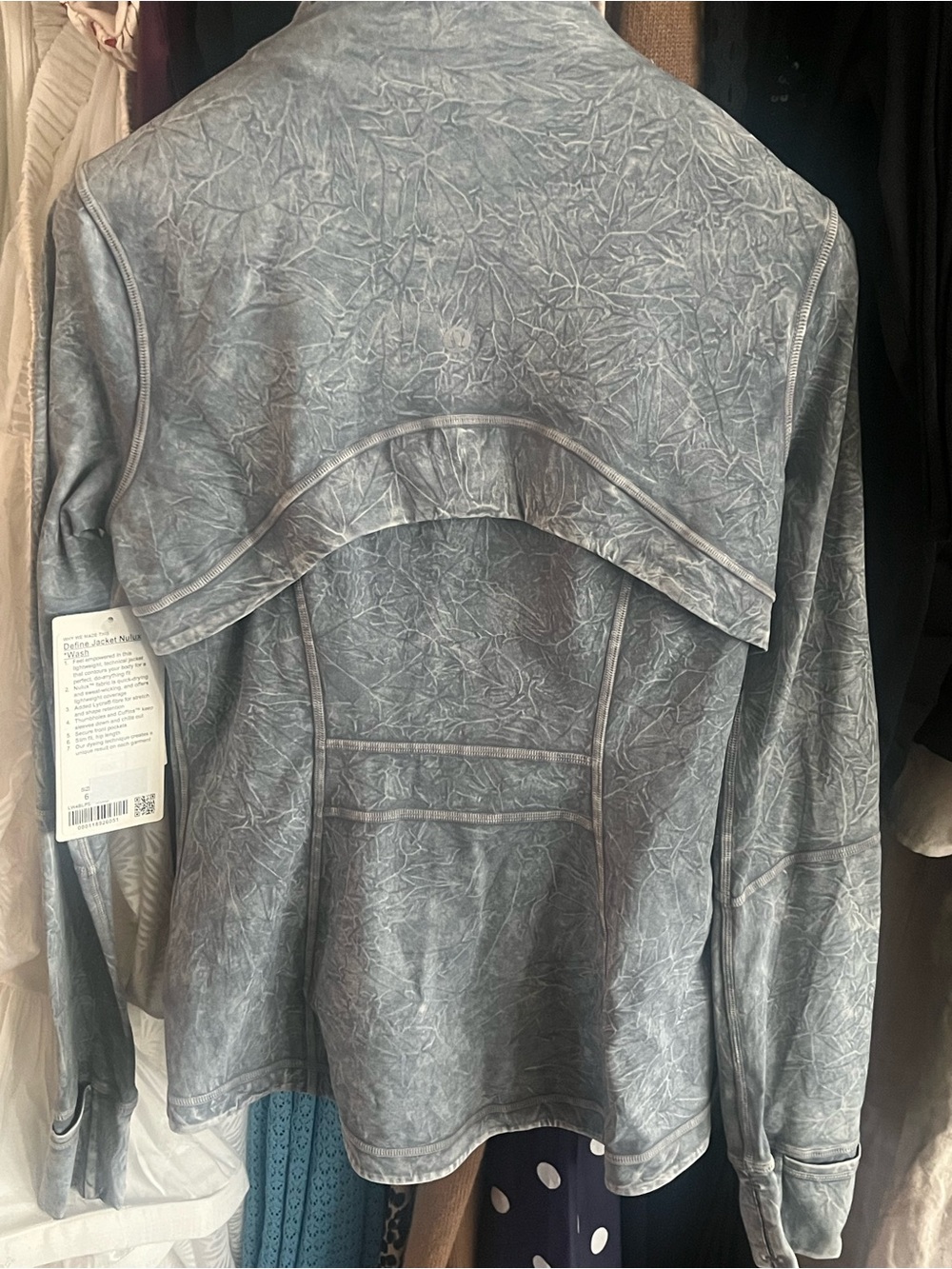 LULULEMON NWT Define Jacket size 6 ๐๐๐๐๐๐๐๐๐๐ - Picture 4 of 6